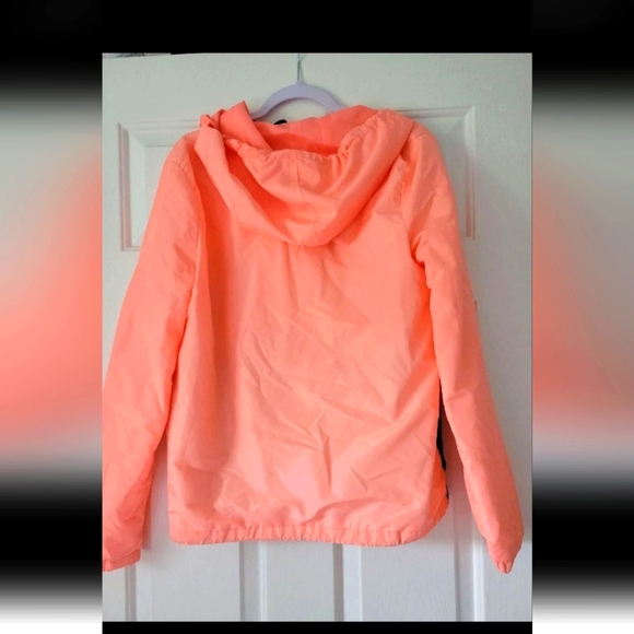 RUE 21 Windbreaker hooded jacket - Picture 5 of 5